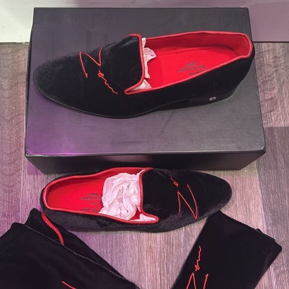 Zeusori Vampire Z Series 1 Elegant Loafers Velvet Silhouette Slippers Men's 10 - Picture 4 of 7